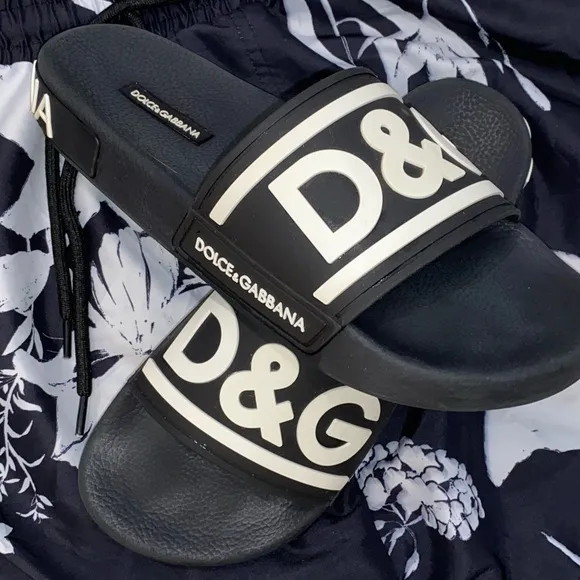 Dolce&amp;Gabbana Black White Logo Pool Slides EU Size 40 (Mens US 9) Unisex