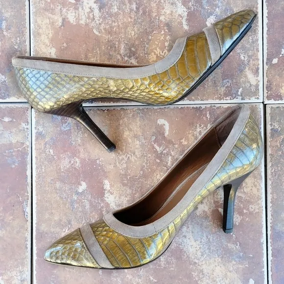 Donald J. Pliner Heels 10 Reptile Suede pumps Pointed Toe Snakeskin