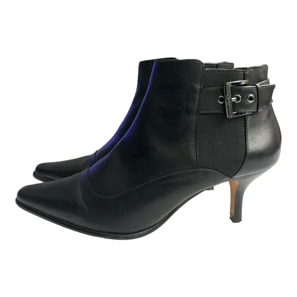 Donald J Pliner Longa Booties Black zipper Heeled AnkleBuckle Zip SZ 9M