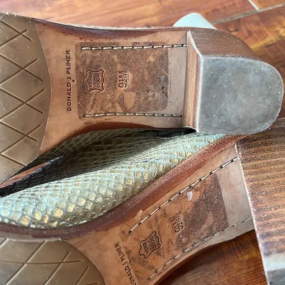 Donald PLINER Leather Platino Snake Print Gold Slingback Clogs Heeled Miles