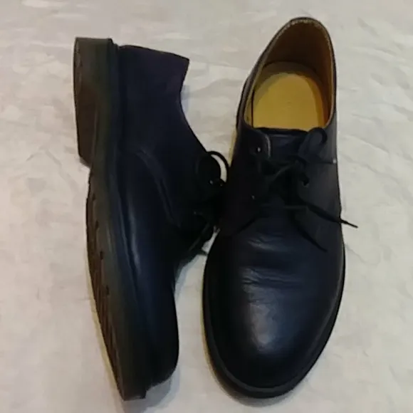 Dr. Martens 1461 Smooth Leather Oxfords