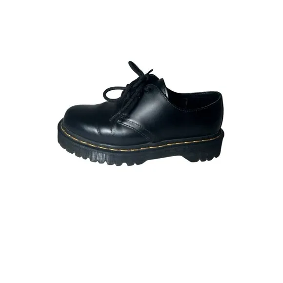 Dr. Martens 21084 Black Leather Round Toe 3-Eye Lace Up Oxfords, Men 4 Women 5
