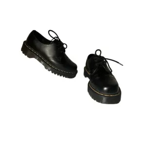 Dr. Martens 21084 Black Leather Round Toe 3-Eye Lace Up Oxfords, Men 4 Women 5