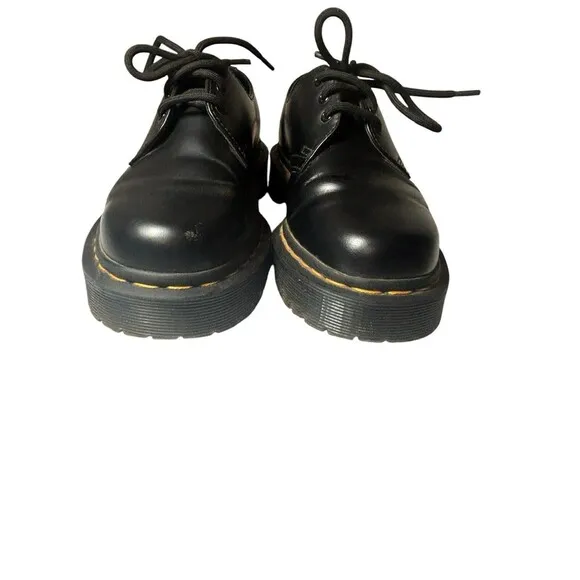 Dr. Martens 21084 Black Leather Round Toe 3-Eye Lace Up Oxfords, Men 4 Women 5