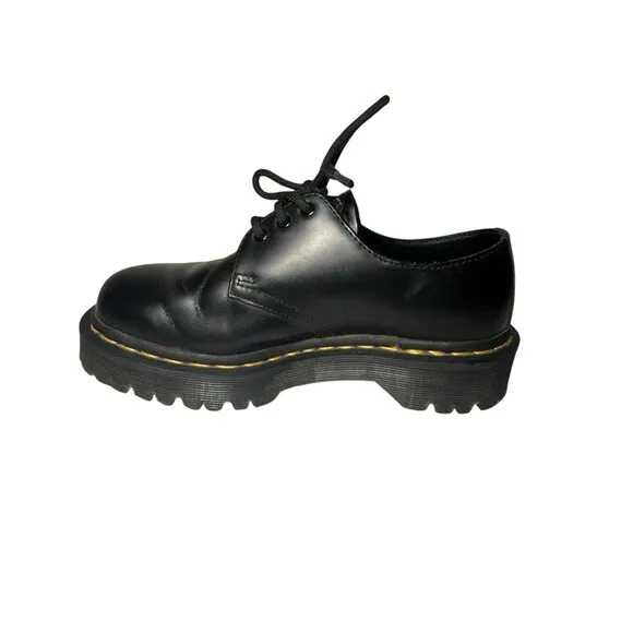 Dr. Martens 21084 Black Leather Round Toe 3-Eye Lace Up Oxfords, Men 4 Women 5