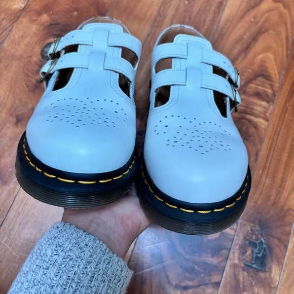 Dr. Marten’s 8065 Virginia White Leather Mary Jane Chunky Shoes 10