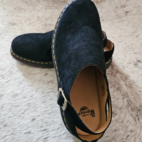 Dr. Martens Isham Desert Oasis Suede Mules Sandals in Black Men's Size 13 NEW