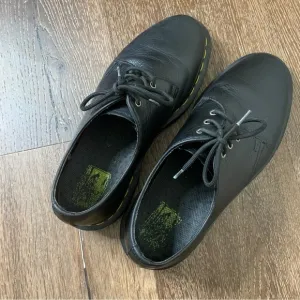 Dr. Martens womens black 1461 Virginia leather oxfords 8