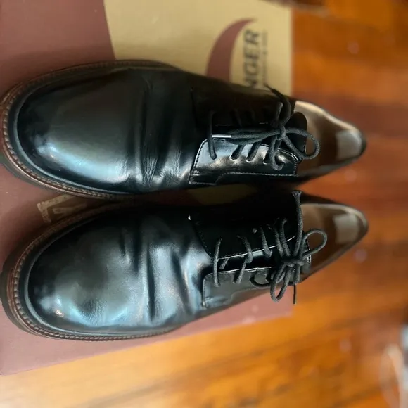 Dries Van Noten Black Leather Oxfords with Polished Finish