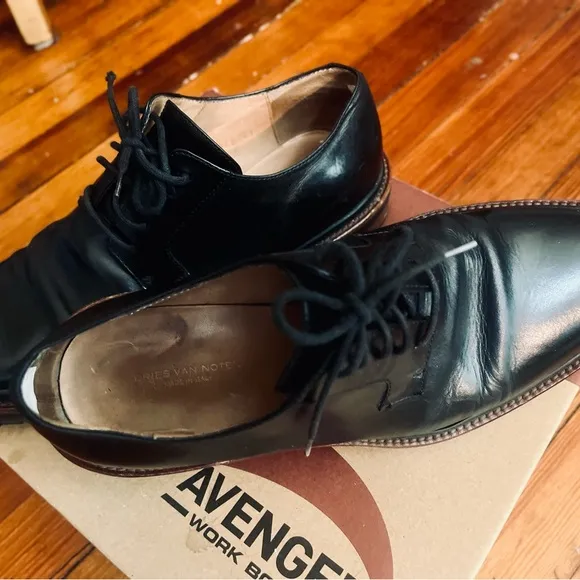Dries Van Noten Black Leather Oxfords with Polished Finish