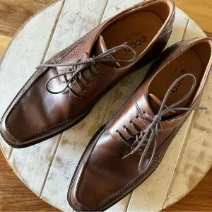 Ecco Helsinki Lace Up Oxfords