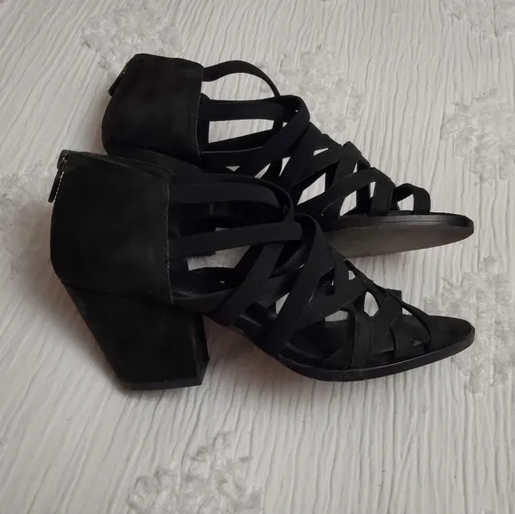 Eileen Fischer Fara Black Tumbled Nubuck Leather Strappy Block Heels Size 9.5