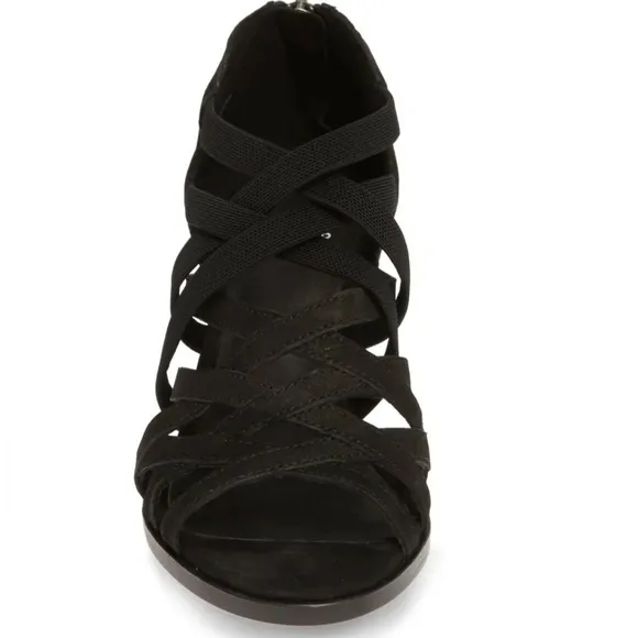 Eileen Fischer Fara Black Tumbled Nubuck Leather Strappy Block Heels Size 9.5