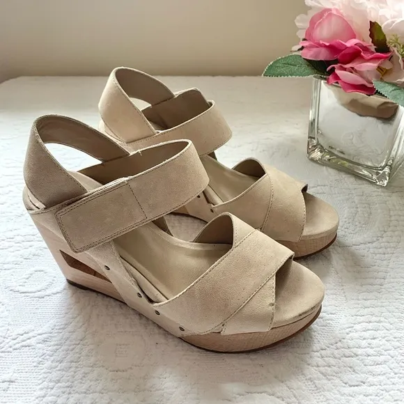 Eileen Fisher Leather Wooden Cut Out Clog Wedge 5 5.5