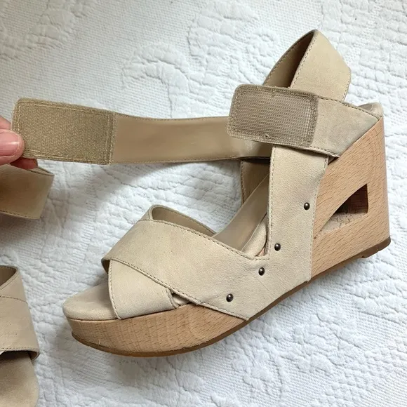 Eileen Fisher Leather Wooden Cut Out Clog Wedge 5 5.5