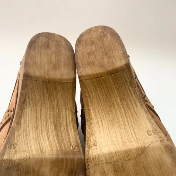 Eric Michael Rochelle Clog Sandals Block Heel Brown Tan Leather Suede Mules 39