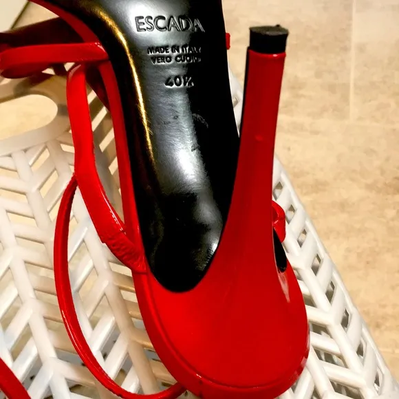 Escada Red Patent  Leather strappy heels size 40.5