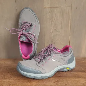 EUC Ahnu Shoes Women's sz 8 Montera III Event Teva Hiking Trail Shoe