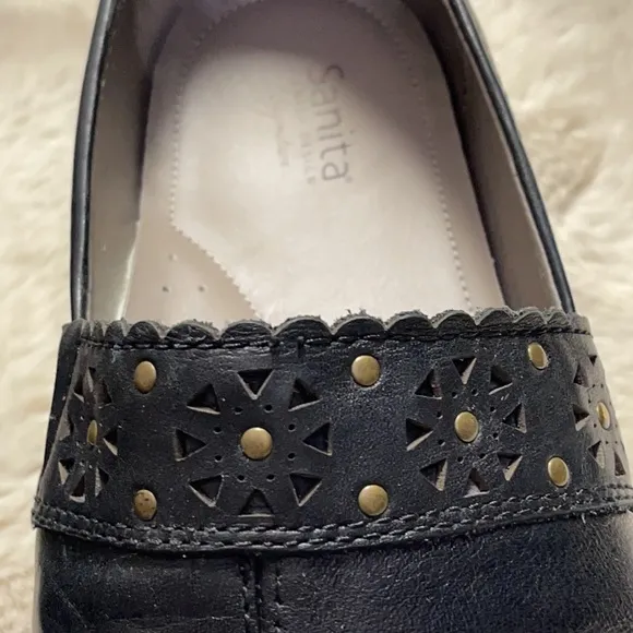 EUC Sanita Woman’s Signature Heeled Clogs Size 40 (US 9.5)