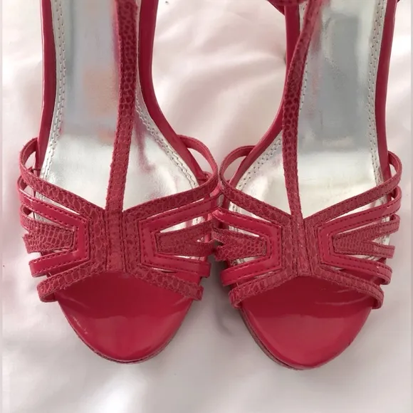 EUC WHBM Genoa Hot pink strappy platform snakeskin stiletto heels. Size 6.5