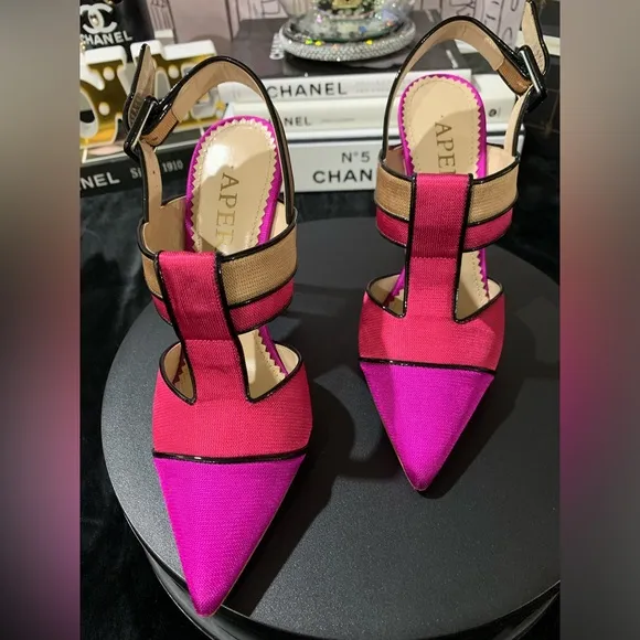 EUC💝💝💝💝APERLAI multicolor pumps.
