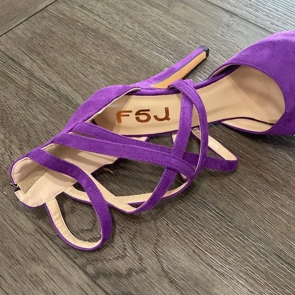 F5J Bright Purple Platform Strappy Heels | Size 7