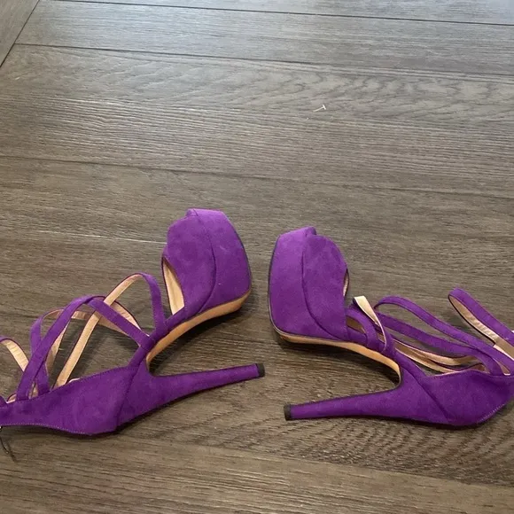 F5J Bright Purple Platform Strappy Heels | Size 7
