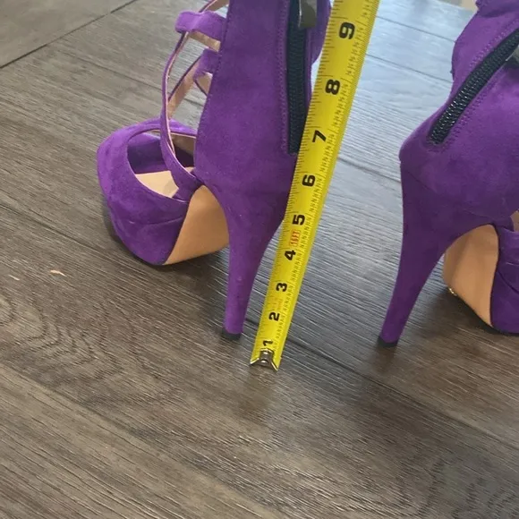 F5J Bright Purple Platform Strappy Heels | Size 7