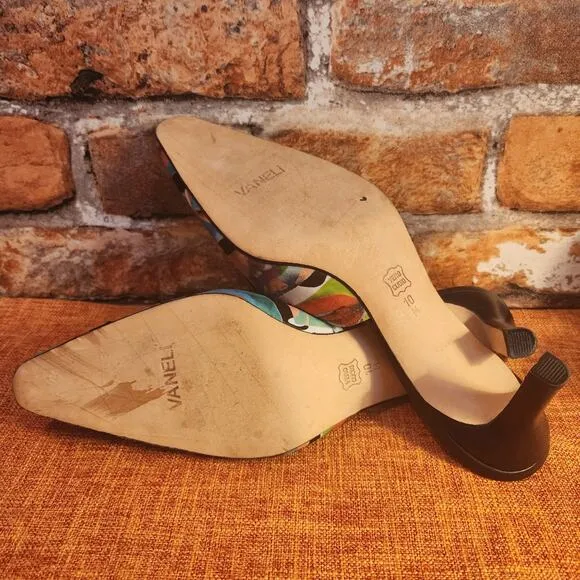 Fantastic Rare Van Eli Multicolored Lip Pattern Mules Kitten Heels Slip On US 10