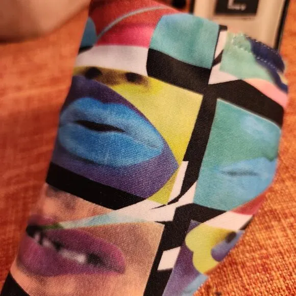 Fantastic Rare Van Eli Multicolored Lip Pattern Mules Kitten Heels Slip On US 10