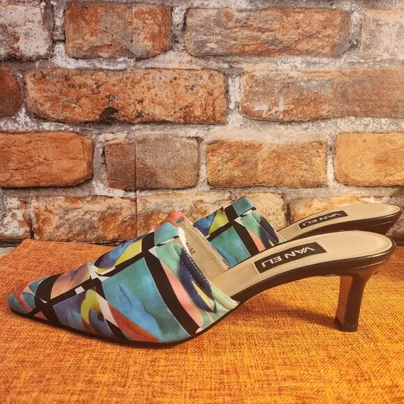 Fantastic Rare Van Eli Multicolored Lip Pattern Mules Kitten Heels Slip On US 10