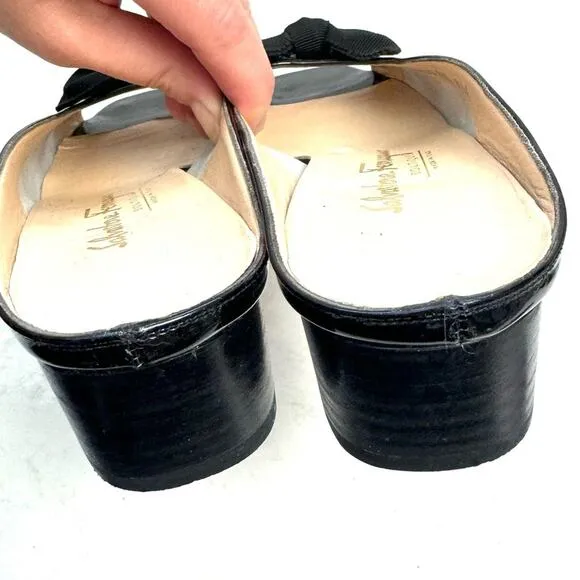 Ferragamo Black Patent Leather Bow Slides Size 8.5 AA