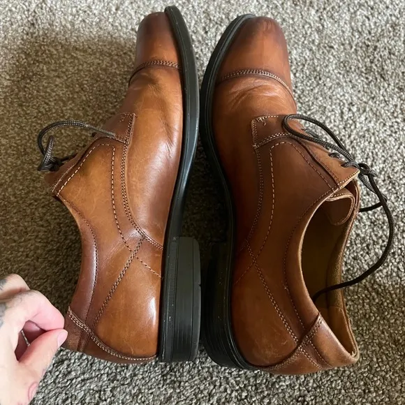 Florsheim Mens Midtown Cap Toe Oxford Dress Shoes 12138-221, Cognac Size 9.5D