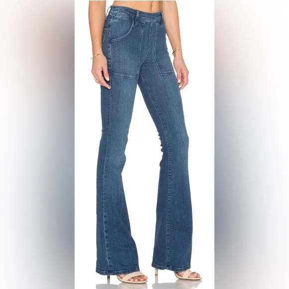 Frame Denim Cropped Le Flare de Francoise in Sunnyslope