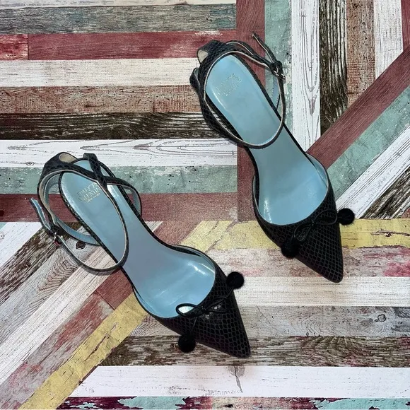 France’s Valentine Alister Pointed Toe Printed Snake Kitten Heels Black EUC 8.5