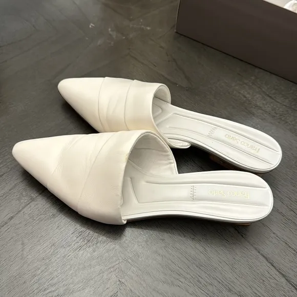 FRANCO SARTO Oasis Womens Leather Almond Toe Mules In White