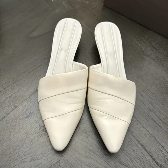 FRANCO SARTO Oasis Womens Leather Almond Toe Mules In White