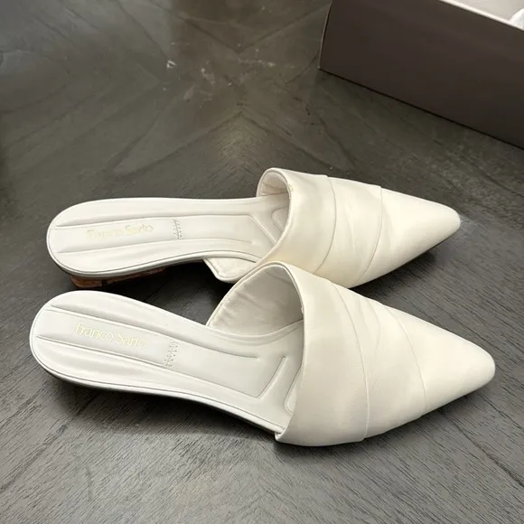 FRANCO SARTO Oasis Womens Leather Almond Toe Mules In White