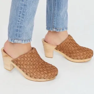 Free People Adelaide Woven Leather Clogs Heals Spring Cottagecore Size 39 8.5