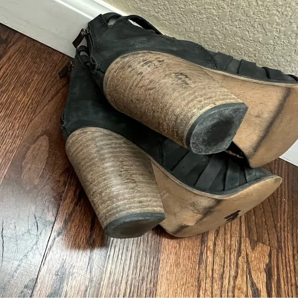 Free People Hybrid Strappy Suede Leather Boots Booties Heels Size 40 US 9-9.5,