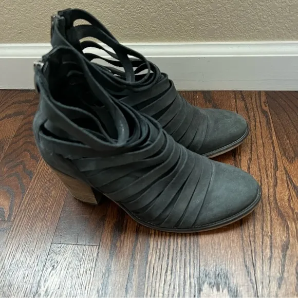 Free People Hybrid Strappy Suede Leather Boots Booties Heels Size 40 US 9-9.5,