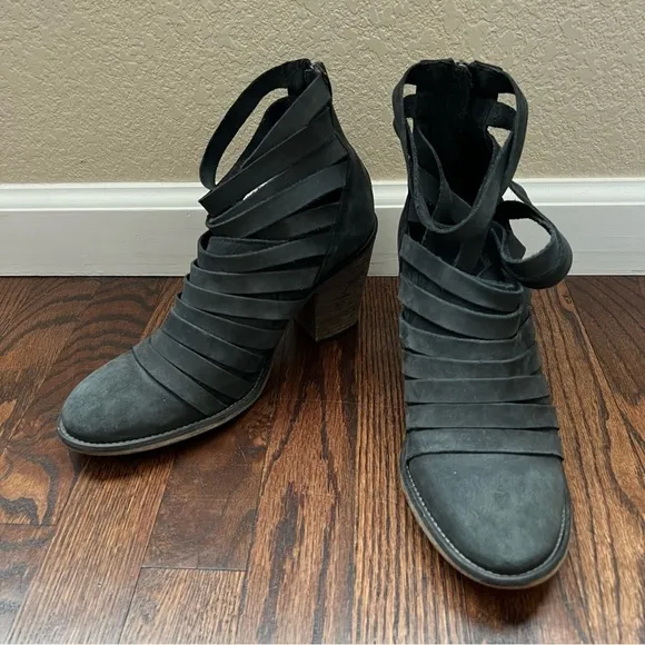 Free People Hybrid Strappy Suede Leather Boots Booties Heels Size 40 US 9-9.5,