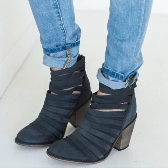 Free People Hybrid Strappy Suede Leather Boots Booties Heels Size 40 US 9-9.5,