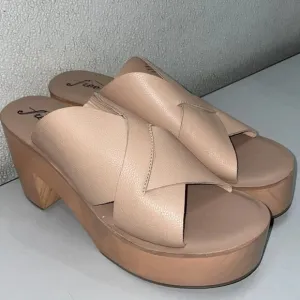Free People Kora Platform Clogs Carrot Ginger Women’s Size 9 – New Without Box
