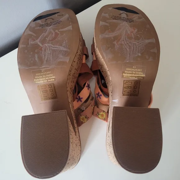 Free People Lisbon Platform Mules, BNWT, Size 41
