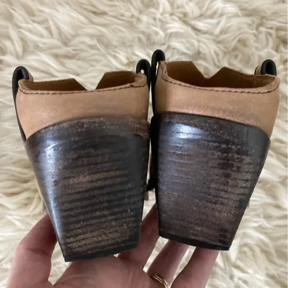 Free People Marfa Western Mules / Sand Dollar 36.5 6.5 US