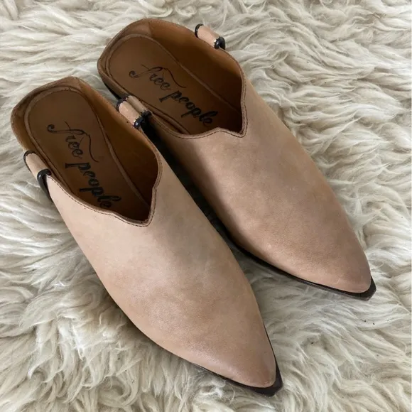 Free People Marfa Western Mules / Sand Dollar 36.5 6.5 US