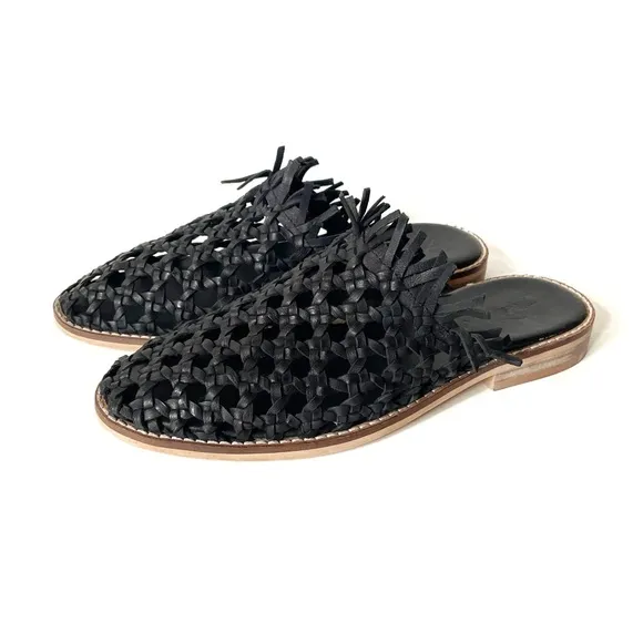 Free People Mirage mules slides black size 7.5