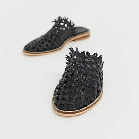 Free People Mirage mules slides black size 7.5
