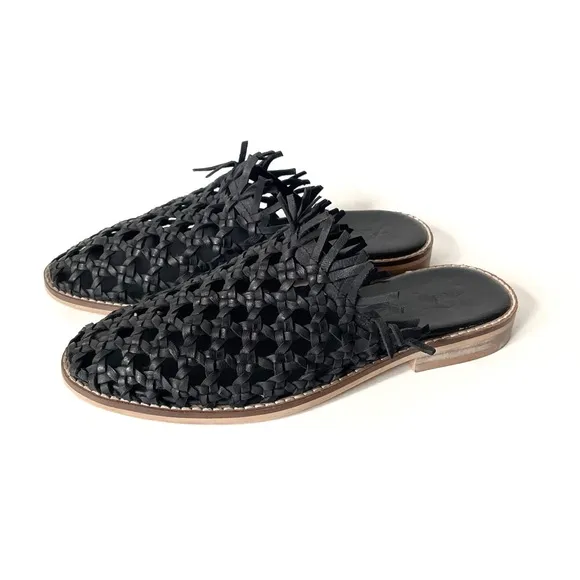 Free People Mirage mules slides black size 7.5